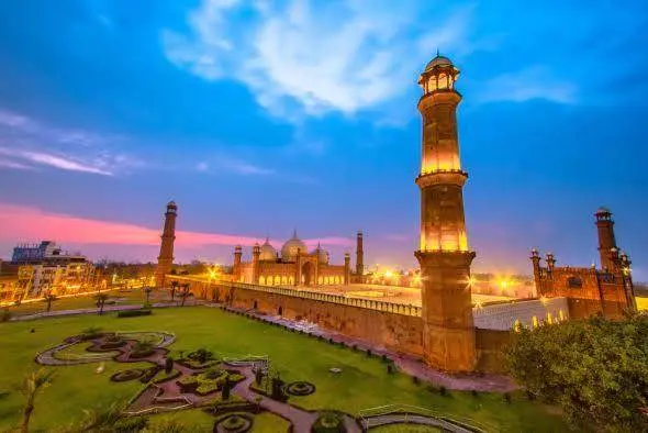 Badshahi Mosque, Lahore