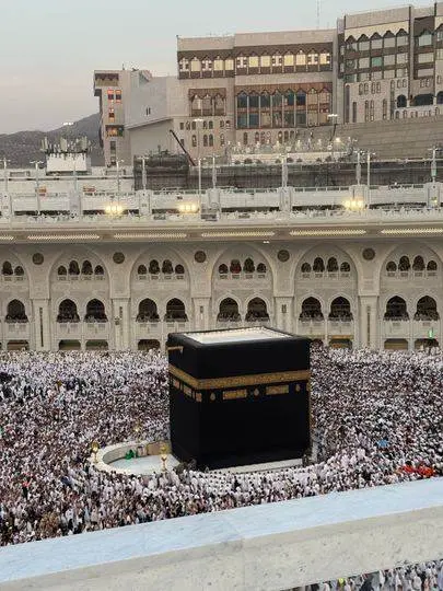 15 Days Umrah Package from Islamabad